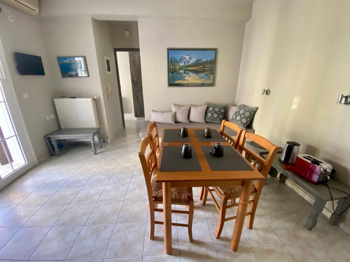 Pelagias Apartments Agia Efimia 外观 照片