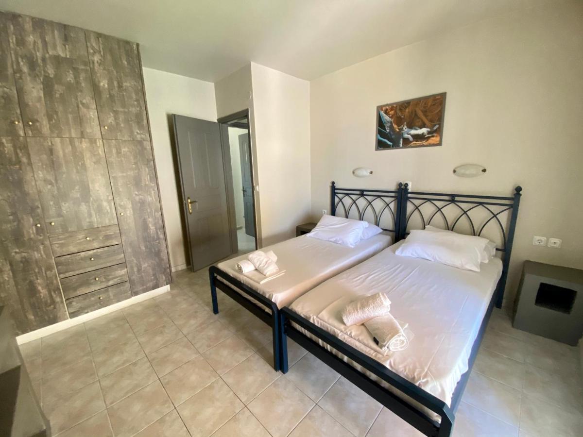 Pelagias Apartments Agia Efimia 外观 照片